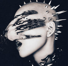 Load image into Gallery viewer, PRE-ORDER: XG 1st Full Album - THE CORE (Kaku) (Solo Ver.)