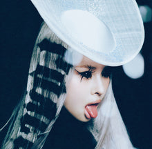 Load image into Gallery viewer, PRE-ORDER: XG 1st Full Album - THE CORE (Kaku) (Solo Ver.)