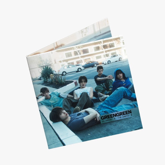 PRE-ORDER: CORTIS The 2nd EP Album - GREENGREEN_playextended (Vinyl) (Random)