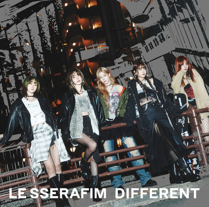 LE SSERAFIM 4th Single - DIFFERENT (Japanese Edition)
