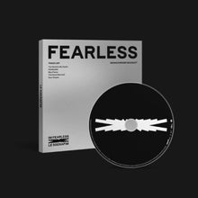 Load image into Gallery viewer, [PRE-OWNED] LE SSERAFIM Mini Album Vol. 1 - FEARLESS (Monochrome Bouquet Ver.)
