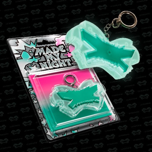 PRE-ORDER: LE SSERAFIM 2nd Single Album - Made My Night (Glow Clicker Keychain) (Random)