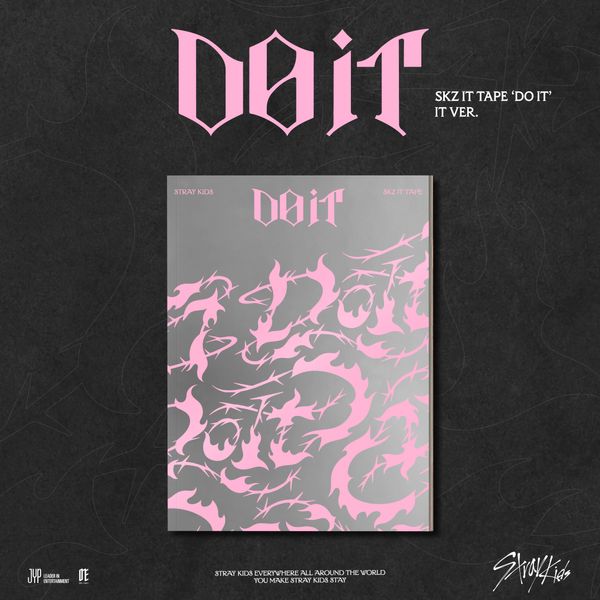 PRE-ORDER: Stray Kids - SKZ IT TAPE [DO IT] (IT Ver.)