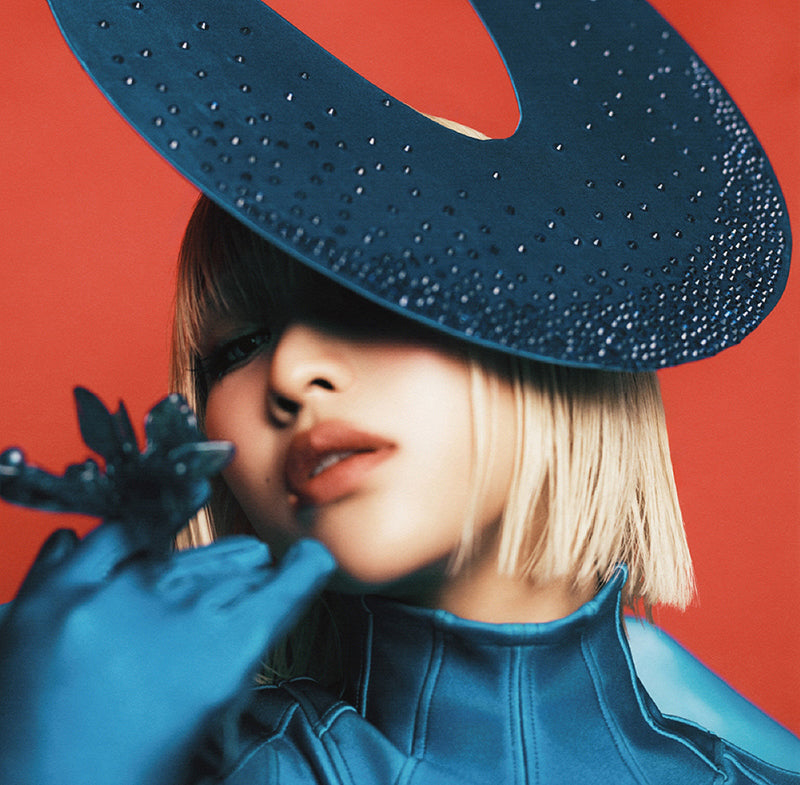 XG 1st Full Album - THE CORE (Kaku) (Solo Ver.) (Random)