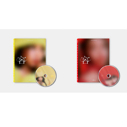 Solar Mini Album Vol. 1 - 容 : FACE (Random)